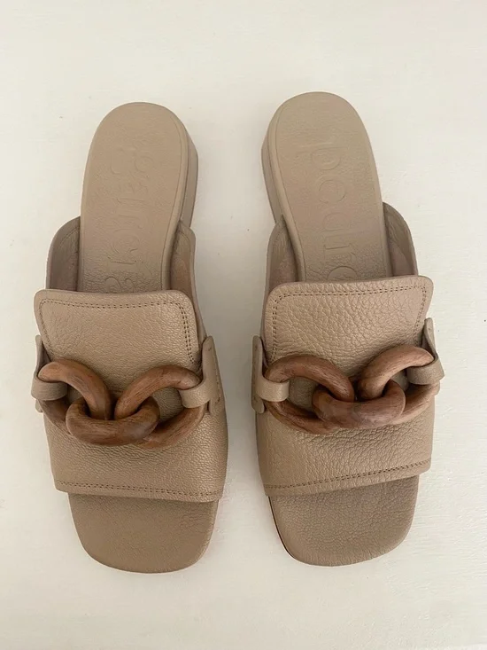 Pedro Garcia Enna Taupe Leather Slide Mules with Wooden Chain size 37.5 - Picture 3 of 11